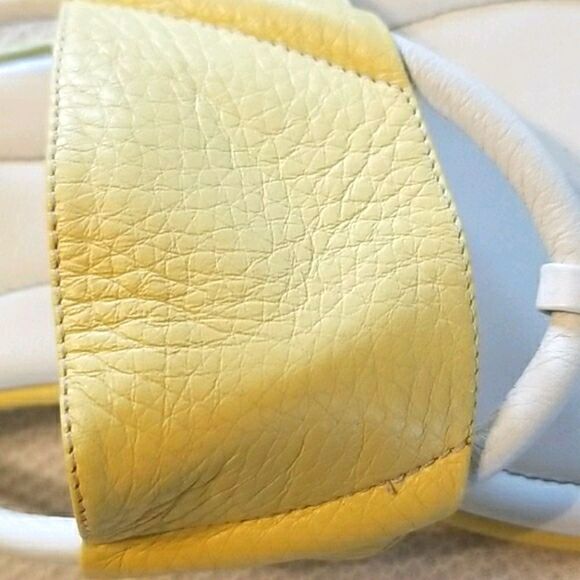 LADIES Designer Sandals by 𝅺COLE HANN - Picture 7 of 7